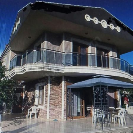 Ayvalik Camlik Villalari Екстер'єр фото
